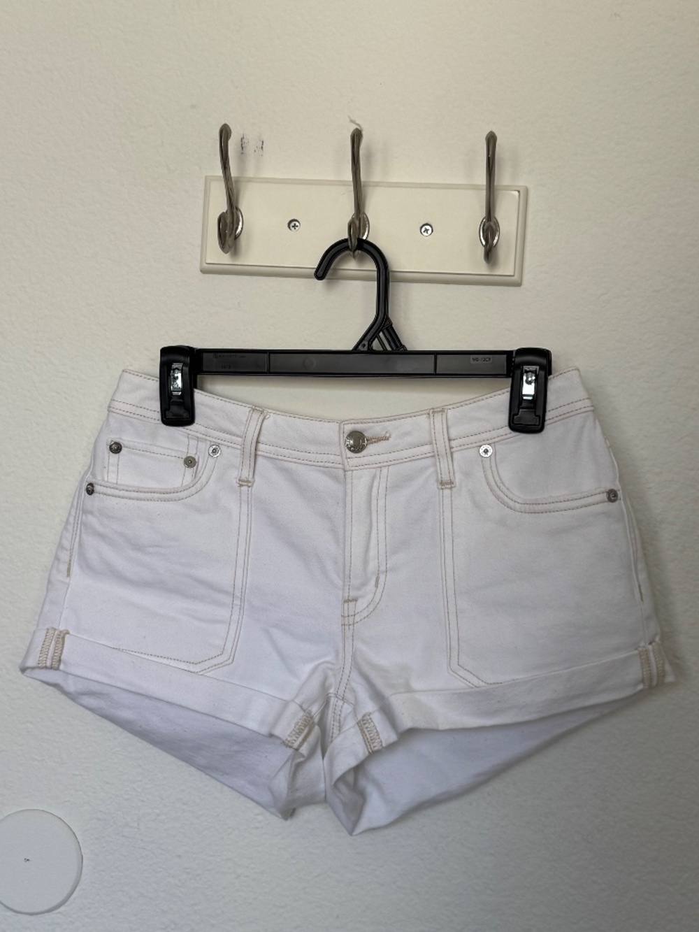 American Eagle White Denim Shorts Women's size 00